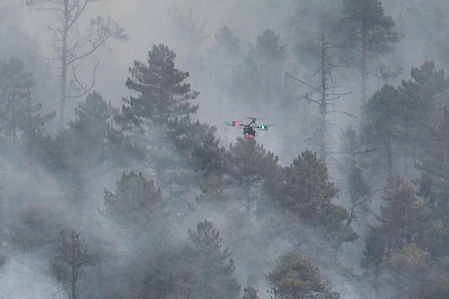 科技赋能，责任先行丨中建材信息无人机团队参与森林火灾扑救
